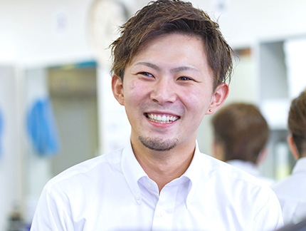 下曽根店 6年目　美容師